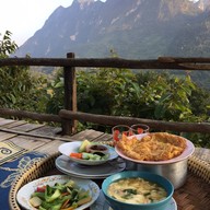 บ้านระเบียงดาว โฮมสเตย์(ส่วนคาเฟ่และอาหาร)