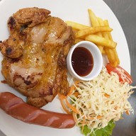 สเต็กลุงใหญ่ ปั๊มเชลล์ ถนนกิ่งแก้ว