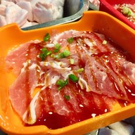 ซามูไร หมูกระทะ J&J แม่โจ้