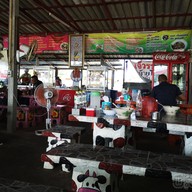 บรรยากาศ เจ๊วรรณปากท่อ