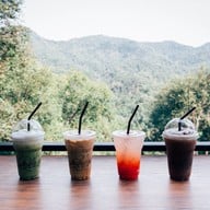 บรรยากาศ Luge Inthara Forest Hill