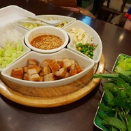 เมนูของร้าน ณ เสน Kitchen x Cafe