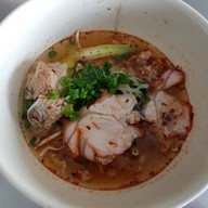 เมนูของร้าน ก๋วยเตี๋ยวชักธง (ดู๋ดี๋) แสนภูดาษ