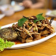 น้องเอยปลาเผา