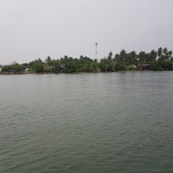 บ้านน้ำเป็น