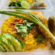 อัยด้า ข้าวหมกไก่ ตลาดคลองวาฬ