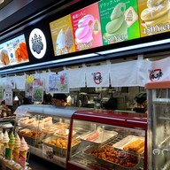 บรรยากาศ Cremia Miraiza Ōsaka-jō