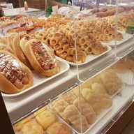 Season Bakerry & Caf'e