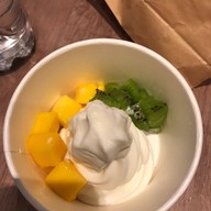 Pinkberry Crystal Veranda