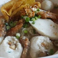 เมนูของร้าน ก๊วยเตี๋ยวลูกชิ้นปลาเทียนชัย24
