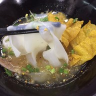 ก๋วยเตี๋ยวช้างม่อย สาขา2