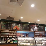Season Bakerry & Caf'e