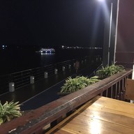 บรรยากาศ Sanya Cafe