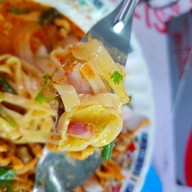 เมนูของร้าน ข้าวซอย ลุงประกิจกาดก้อม