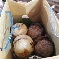 เมนูของร้าน ขนมครกแม่ติ๋ม @ตลาดอมยิ้ม