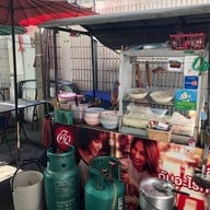 ป้าจุก ก๋วยเตี๋ยวต้มยำ บางโพ