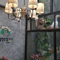 บรรยากาศ ยิ้มสู้ คาเฟ่ อรุณอมรินทร์ 39