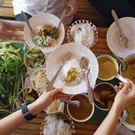 ขนมจีนเส้นสดในบาง