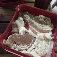 ซุ้ม 2 หมูจุ่ม สาขา นิมมาน