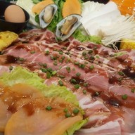 ครัวแม่หลั่นข้าวแกงไทย ห้วยปราบ