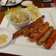 เมนูของร้าน ฮัลเลลูยา