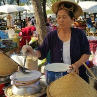 ก๋วยเตี๋ยวพระร่วง(ข้าวเปิ๊บ)