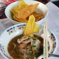 เมนูของร้าน ร้านก๋วยเตี๋ยวต้นไทร