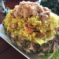 ครัวคุณกุ้งแพริมน้ำ อ่างทอง