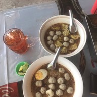 ก๋วยเตี๋ยวหมูต้มยำบ้านจิก อุดรธานี