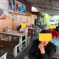 บรรยากาศ ร้านก๋วยเตี๋ยวไก่ป้าวิน