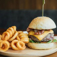 เมนูของร้าน Arno’s Silom Serene Hotel โรงแรมสีลมศิรินทร์