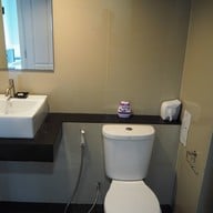 JK Living Hotel and Service Apartment