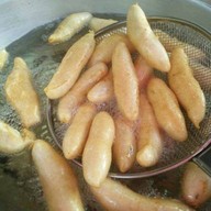 ลูกชิ้นปลากรายทอดรัสรินทร์