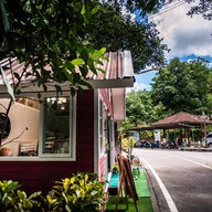 บรรยากาศ Minna Cafe'de Ranong บ่อน้ำแร่ร้อนพรรั้งระนอง