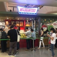 Krispy Kreme Central ลาดพร้าว