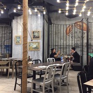 Crab and Claw The EmQuartier