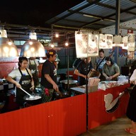 บรรยากาศ ชาบูเสียบไม้  ตลาดนัดสายไหม