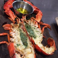 Crab and Claw The EmQuartier