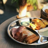 9 สภาชาแฟ