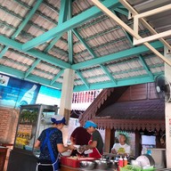 บรรยากาศ ก๋วยเตี๋ยวหมูพันธุ์แท้ 25 ท่ากว๊าน