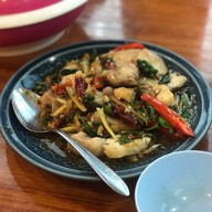 ร้านครัวน้ำค้าง