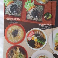 Balcony Courtyard Restaurant