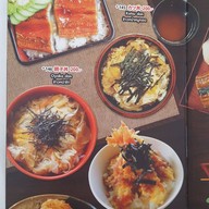 Balcony Courtyard Restaurant