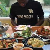 ร้านครัวน้ำค้าง