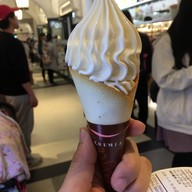 เมนูของร้าน Cremia Miraiza Ōsaka-jō
