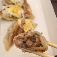 เมนูของร้าน CHEESY KING GYOZA วังหิน