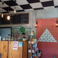 บรรยากาศ 13 Mituna Cafe'
