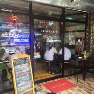 หน้าร้าน Friend Cafe’ ถนนตากสินมหาราช