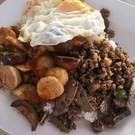 ข้าวแกงสี่ภาค
