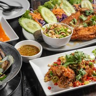 เมนูของร้าน Lynk Laksi